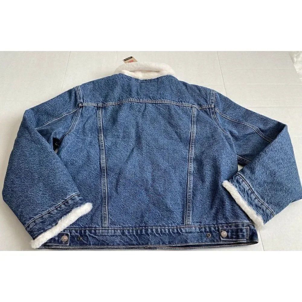 Levi's Women’s Cozy Faux‎ Fur Collar Ex-Boyfriend Trucker Denim Jacket Sz XL NWT - Picture 8 of 11